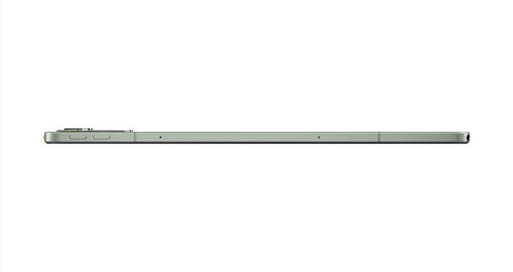 Actual product image Lenovo M11 (4G, 11", 128 GB, Seafoam Green)