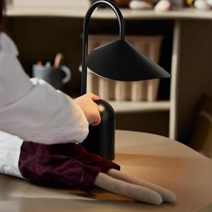 Immagine prodotto Ferm Living Arum portatile (240 lm)