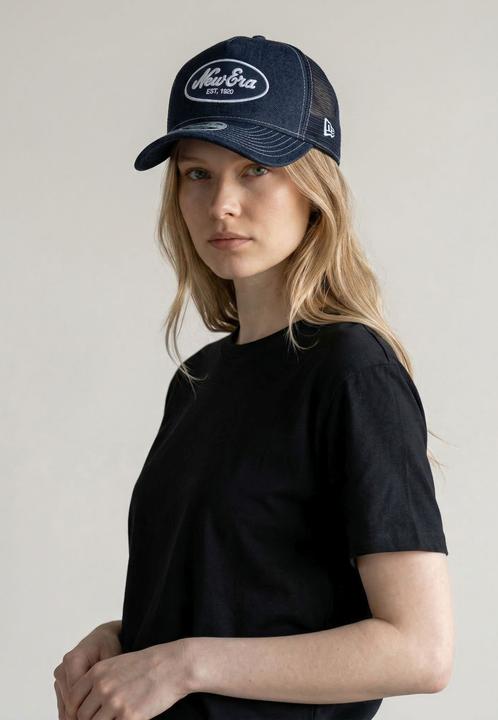 Produktbild New Era Damen A-Frame Trucker Cap - BRAND PATCH navy