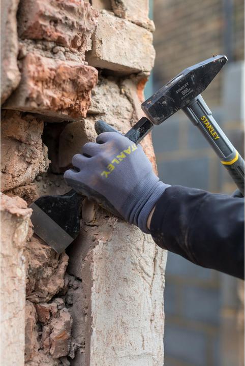 Actual product image Black & Decker fitter's hammer (1100 g)