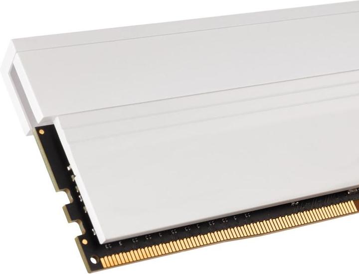 Productafbeelding Team Group T-Force Xtreem ARGB, DDR4-3200, CL14 - 16 GB Dual Kit (2 x 8GB, 3200 MHz, DDR4 RAM, DIMM 288 pin)