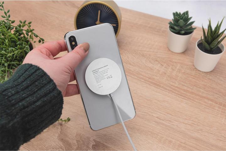 Produktbild Digitus Wireless Charging Pad (15 W)