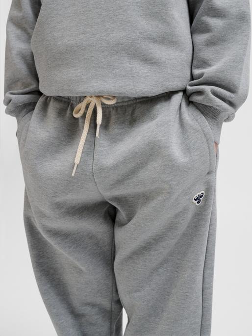 Produktbild hummel Hmljr Loose Sweatpants Bee (104)
