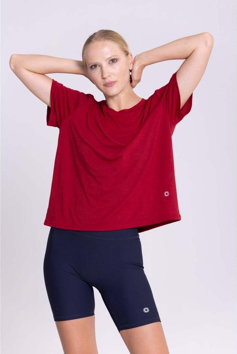 Actual product image Onamaste Women's T-shirt (S, M)
