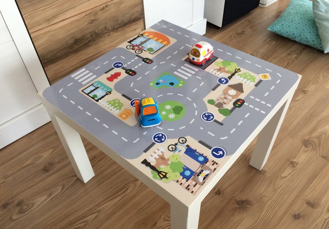 Immagine prodotto Trenddeko Foglio adesivo per giocare in strada (56 x 56 cm)