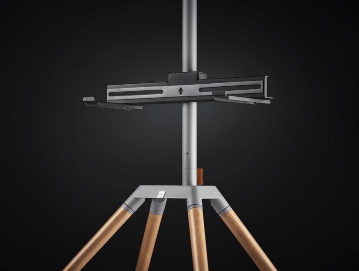 Produktbild One for All Quadpod Universal TV Stand (35 kg, 32" - 70")