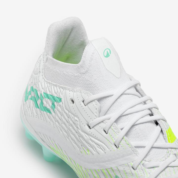 Immagine prodotto Kipsta Damen Fussball Nockenschuhe FG - Viralto III-W (38)