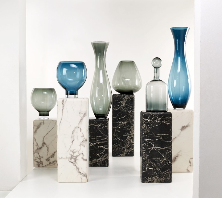 Actual product image Pols Potten Pillar L 91.4cm - Black Marble