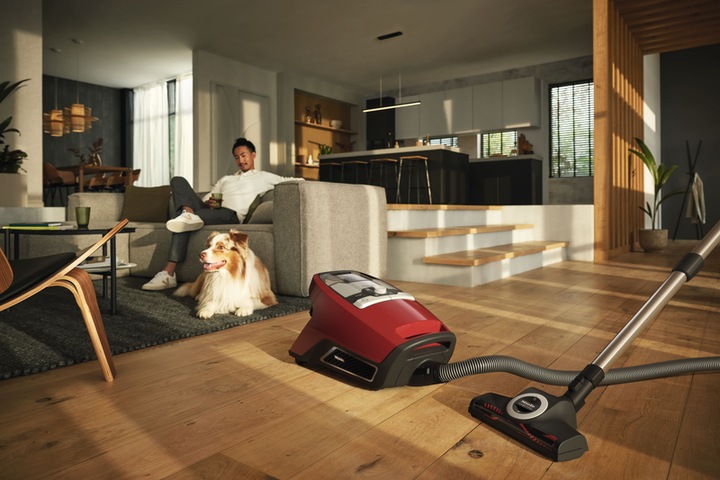 Actual product image Miele Blizzard CX1