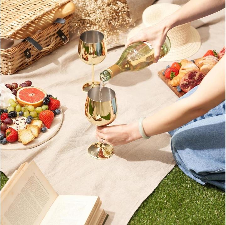 Immagine prodotto Oak & Steel Set di 2 bicchieri da vino in acciaio inox color oro (50 cl, 2 Occhiali, Set di bicchieri da vino)