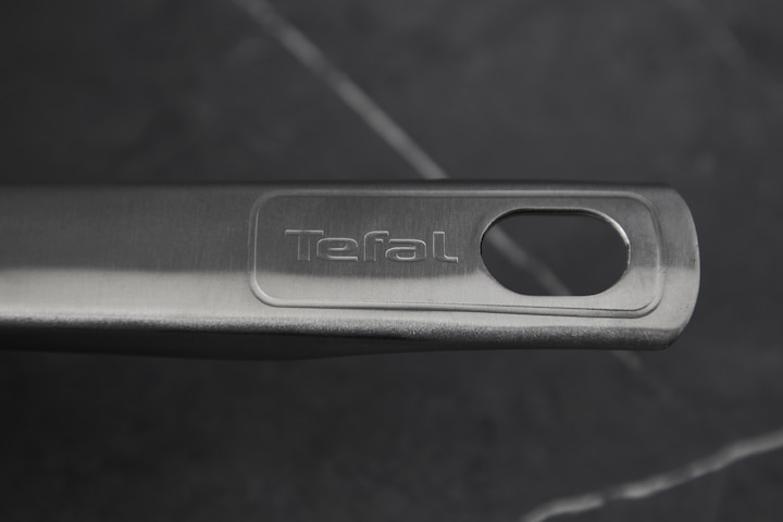 Actual product image Tefal Virtuoso (24 cm, Frying pan, Stainless steel)