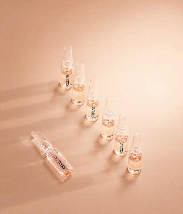 Image du produit NIVEA Ampoules bi-phase hyaluron cellular filler (8.40 ml)