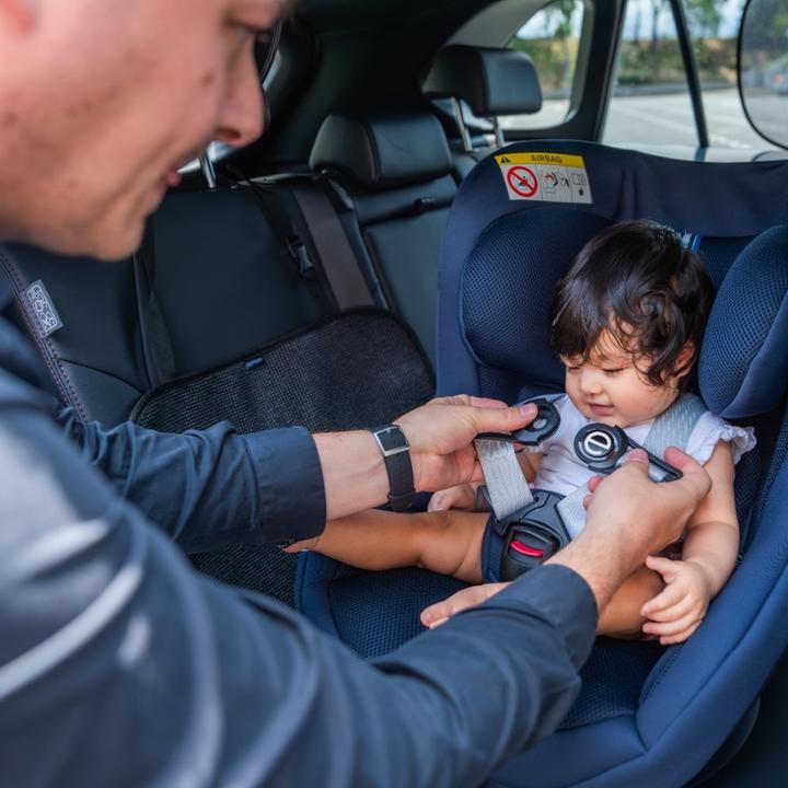 Actual product image Ezimoov Ezi 3-Punkt-Befestigungsclip