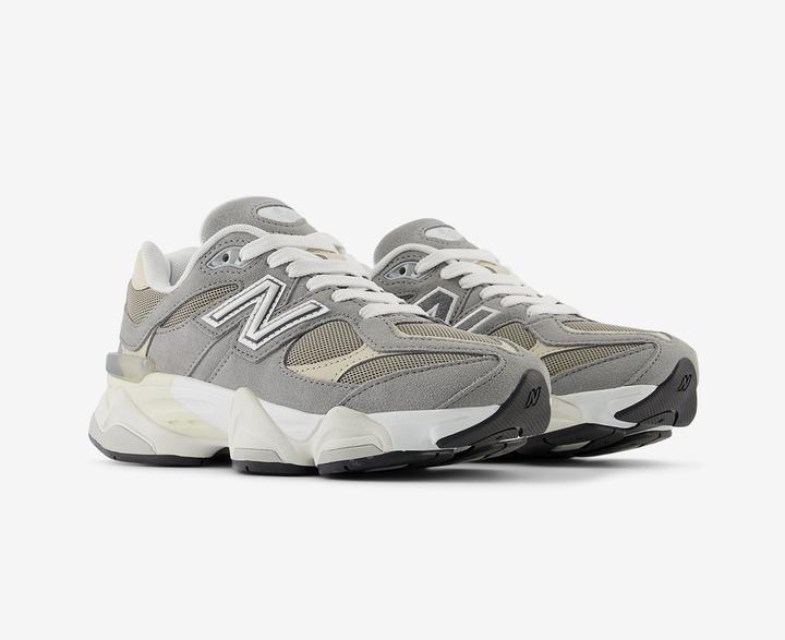 Image du produit New Balance GC9060BA (40)