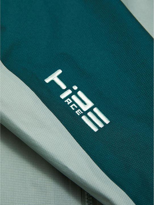 Immagine prodotto Peak Performance Trail 3L Hipe (L)