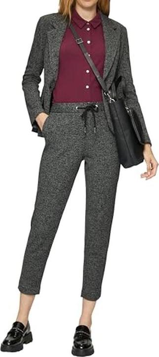 Actual product image S.Oliver Hose Jogpants mit Elastikbund und Fischgrat-Struktur (44)