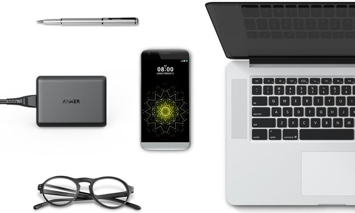 Actual product image Anker PowerPort Speed 5 (63 W)
