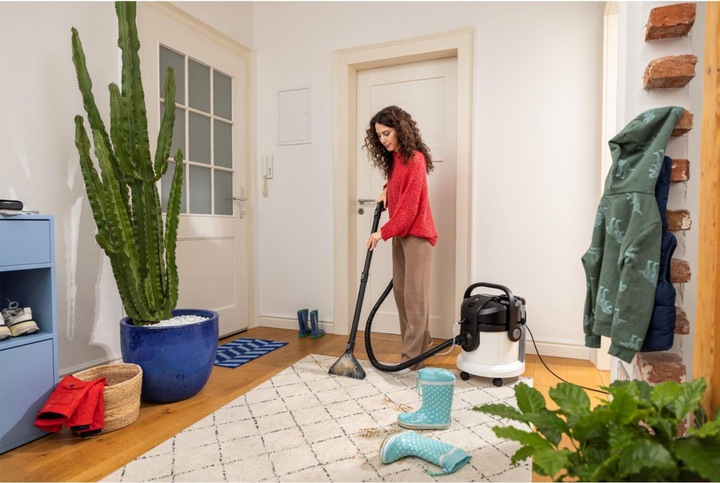 Actual product image Kärcher SE 4 (Wet dry vacuum cleaner)