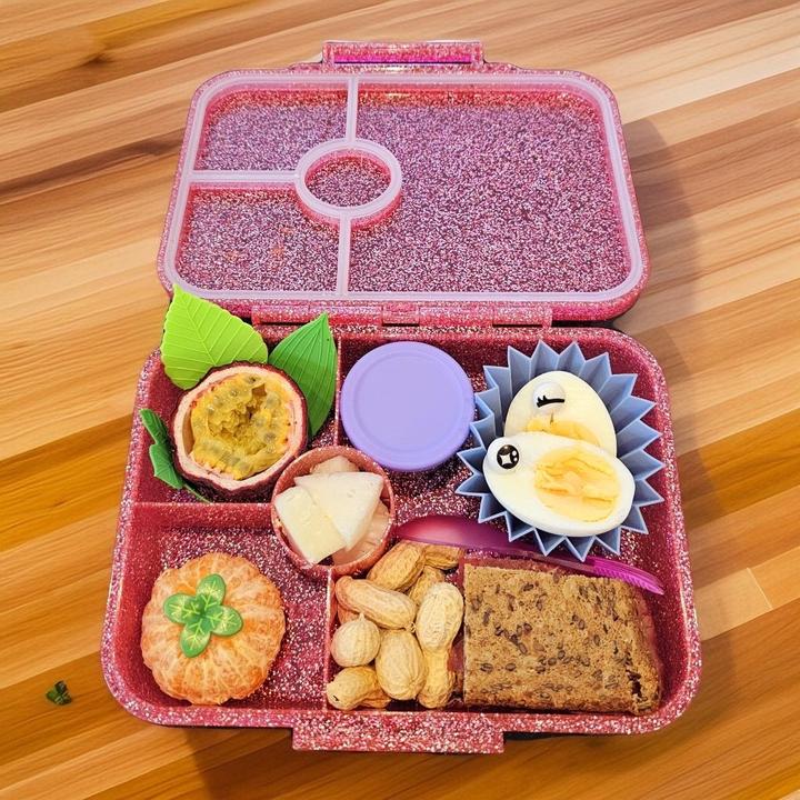 Actual product image Tembo Lunch box