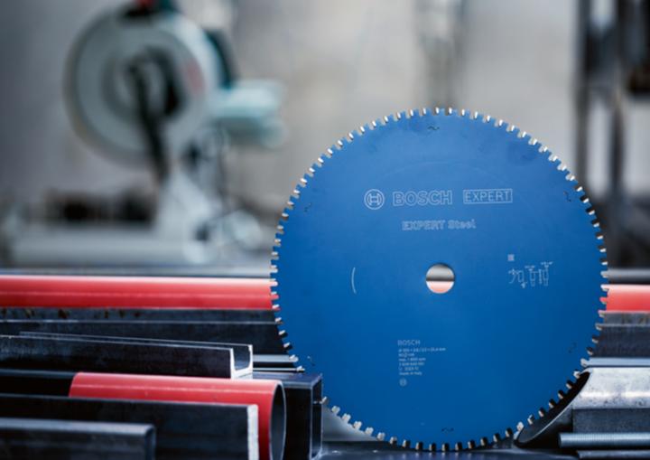 Produktbild Bosch Professional Zubehör Kreissägeblatt Expert for Steel, 355 x 25,4 x 2,6 mm, 80