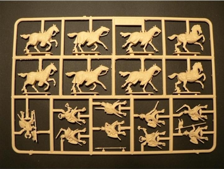 Actual product image Carson 1:72 Crusaders 12th-13th century