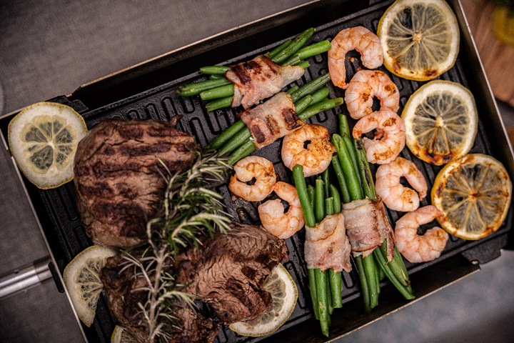 Actual product image Skotti Gusseisen Plancha Kast