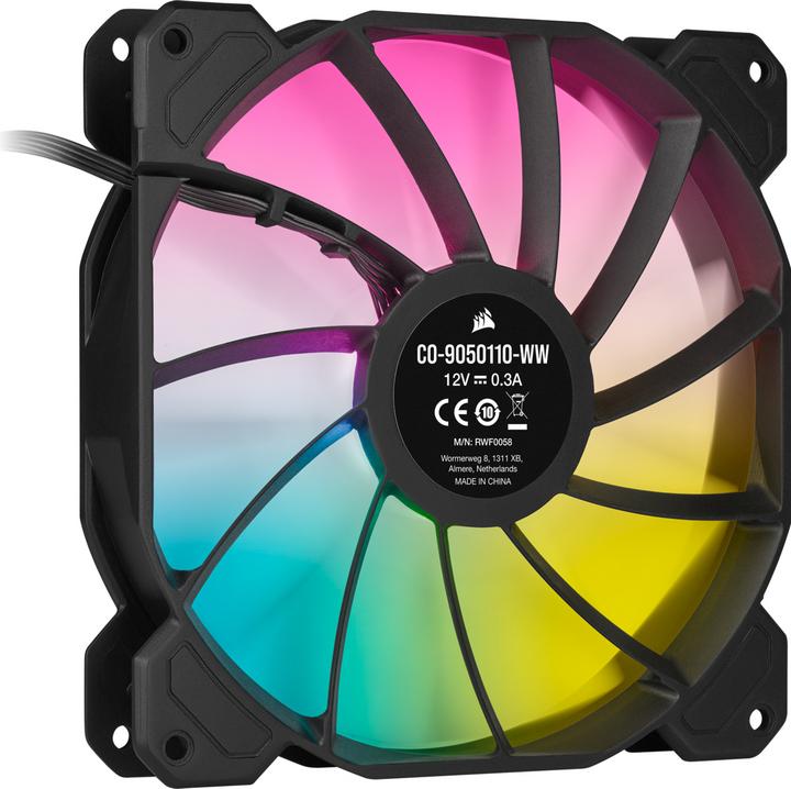 Actual product image Corsair SP140 RGB Elite (140 mm, 1 x)