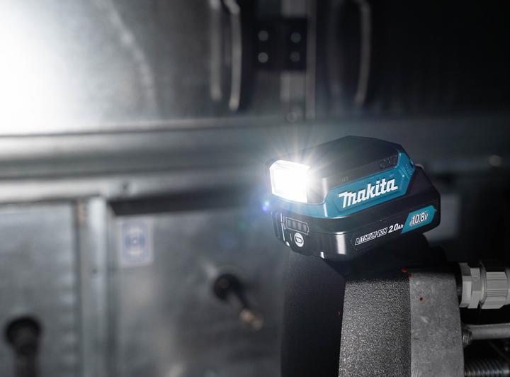 Productafbeelding Makita 10,8 V batterijlamp ML103 (100 lm)