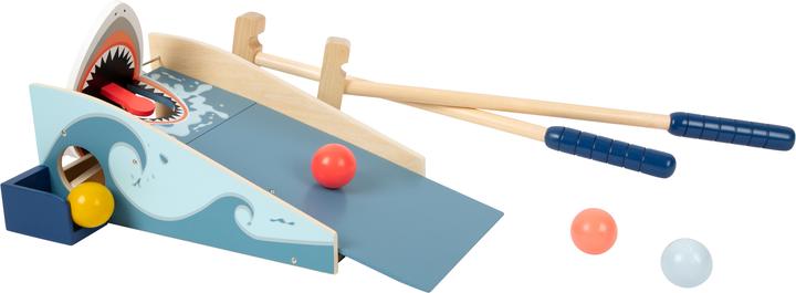 small foot Mini golf attacco di squalo