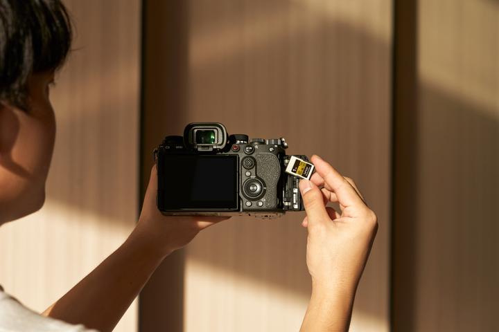 Produktbild Lexar Professional Gold 4.0 (1000 GB, CFexpress Typ A)