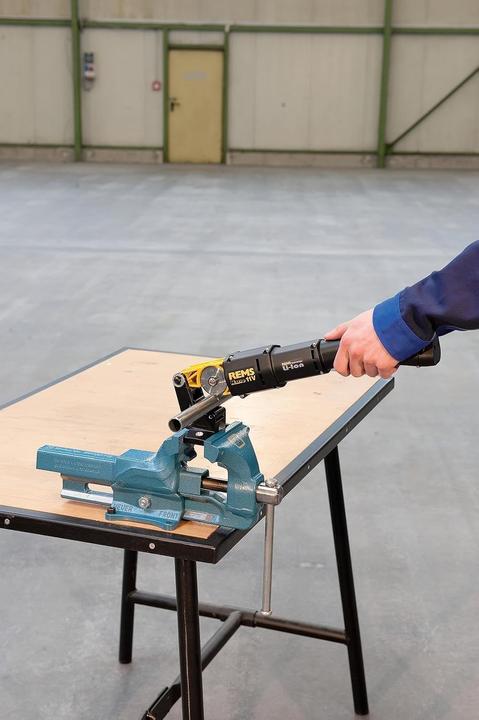 Actual product image Rems Cordless pipe cutter Akku-Nano Basic (40 mm)