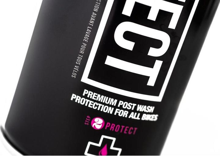 Actual product image Muc-Off Bike Protect 500ml (500 ml, Universal Lubricant, Care set)
