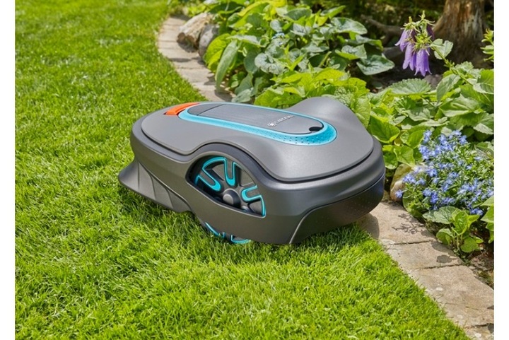 Actual product image Gardena Sileno Life (750 m²)