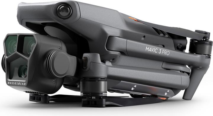 Productafbeelding DJI Mavic 3 Pro Fly More Combo incl. RC (43 min, 958 g, 48 Mpx)