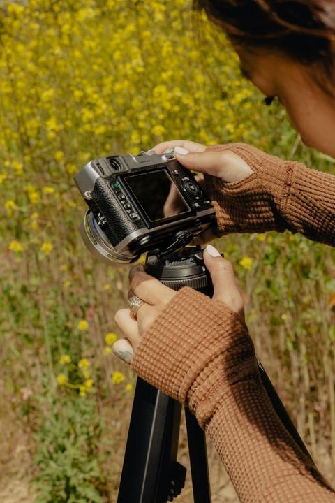 Actual product image Peak Design Micro Clutch (Wrist strap)