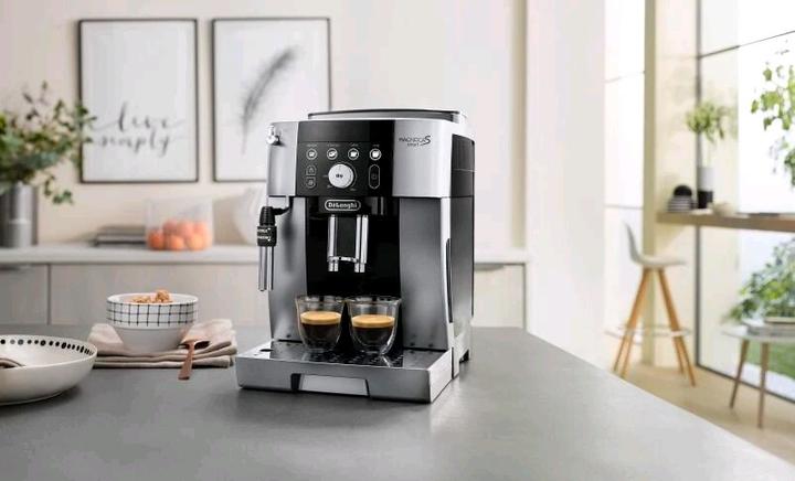 Actual product image De'Longhi Magnifica S Smart
