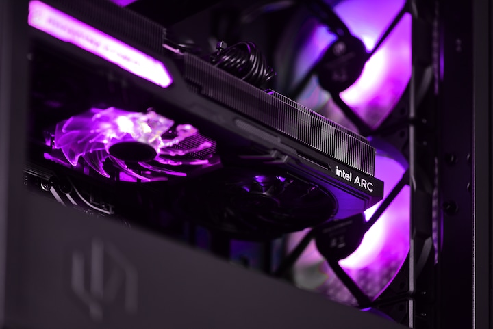 Image du produit Action Gaming Desktop PC (AMD Ryzen 5 5500U, 16 Go, 500 Go, Radeon RX 6600)