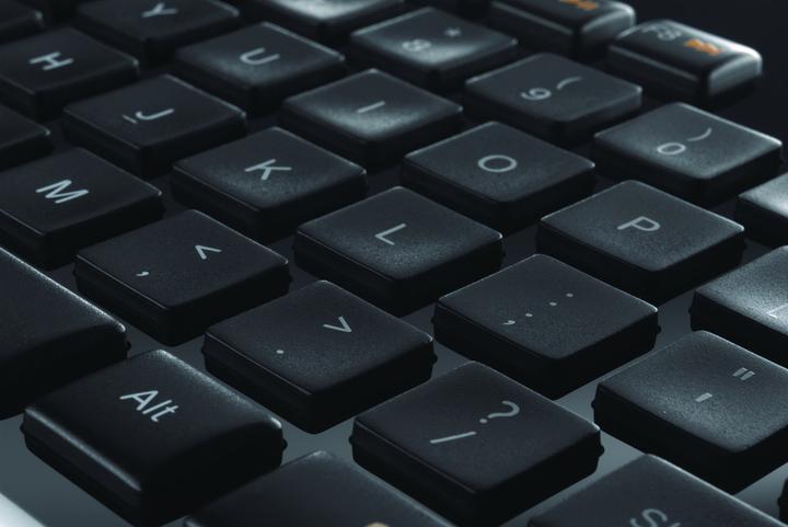 Produktbild Logitech K750 (CH, Kabellos)