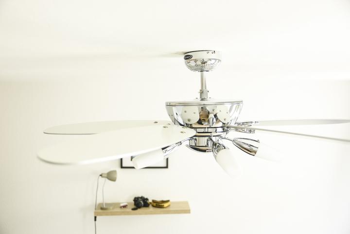 Produktbild Westinghouse Arius (48 dB)