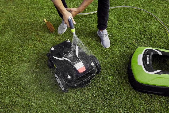 Actual product image Greenworks Optimow 1000 (1000 m²)