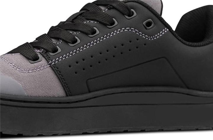 Produktbild Ride Concepts Livewire Herren (45)