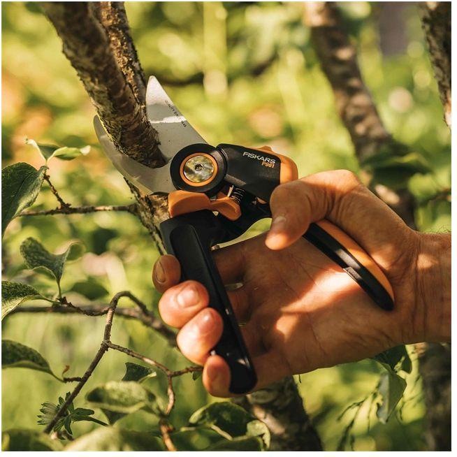 Produktbild Fiskars X-series Bypass-Gartenschere L P961
