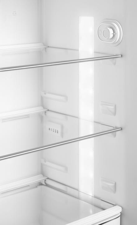 Actual product image Smeg Retro Style FAB30LPK5 (294 l)