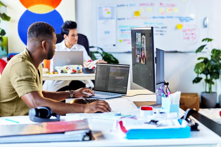 Produktbild HP 16 G11 (16", 512 GB, 16 GB, Eng. Int., Intel Core Ultra 7 155H)