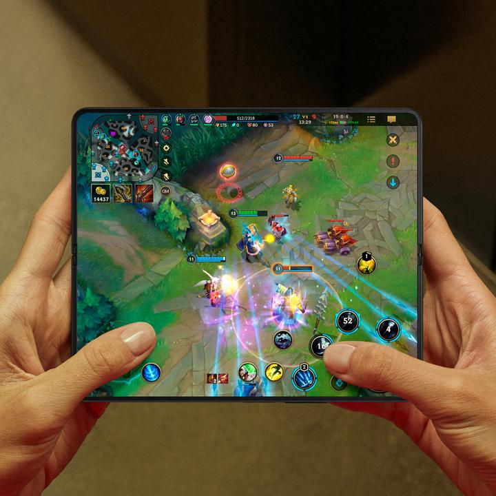 Image du produit Samsung Galaxy Z Fold4 (256 Go, Phantom Black, 7.60", SIM + eSIM, 50 Mpx, 5G)