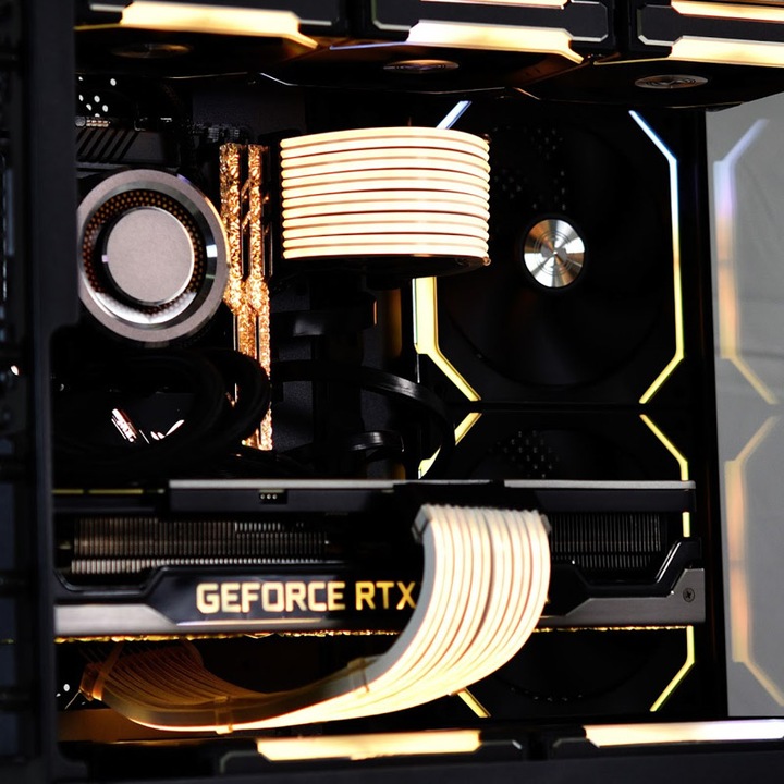 Actual product image Lian-Li Strimer Plus Triple 8-Pin RGB PCIe VGA Power Cable + Remote Control (RGB)