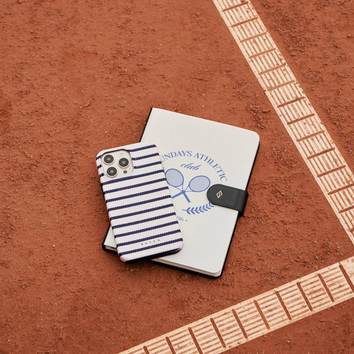 Produktbild Burga Tough Case Apple iPhone 15 - Old Money (Apple iPhone 15)