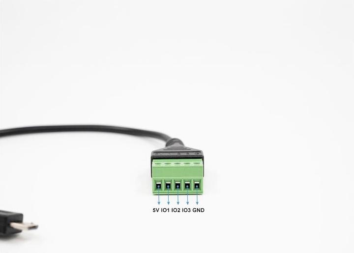 Actual product image Shelly · The Pill · 5-Terminal Add-on