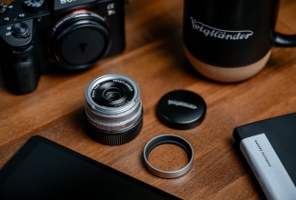 Produktbild Voigtländer Color-Skopar 28mm/2.8 VM II asph. silber (Leica M, Vollformat)