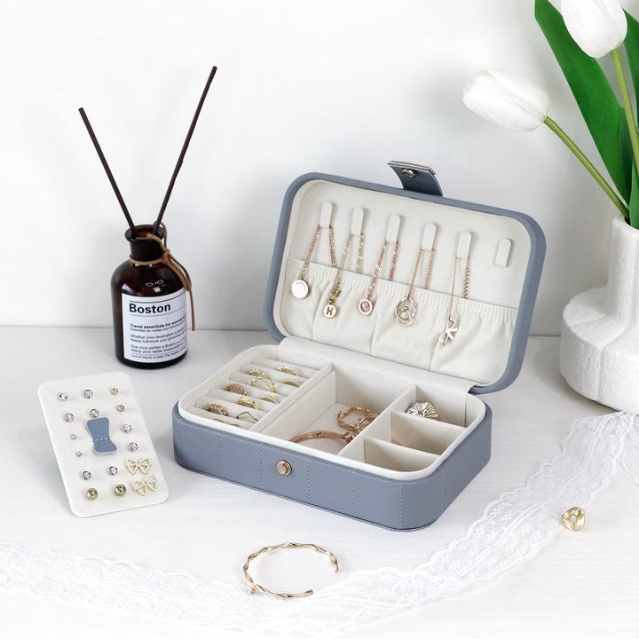 Produktbild Only-Bags.Store Reiseschmuckkästchen, Schmuckaufbewahrung für Ohrringe, Ring, Halskette